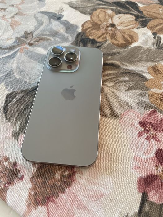 Iphone 16 pro 128gb natural titanium