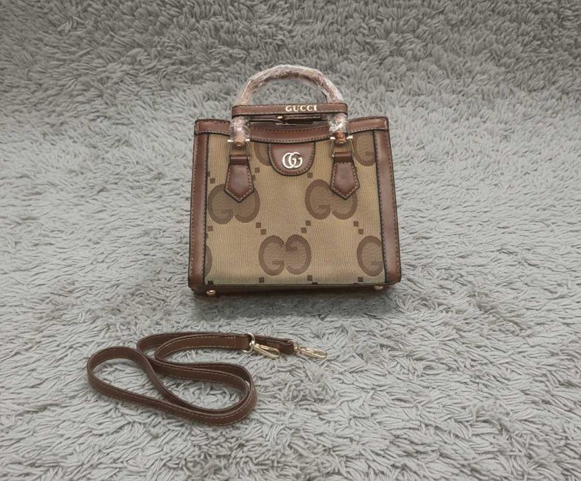 Geanta/Poseta Gucci Diana Bamboo