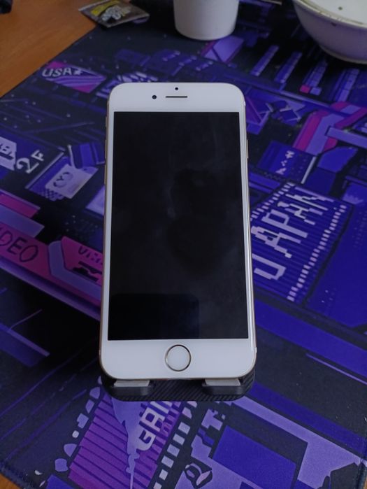 Айфон 6той чисто на связи
