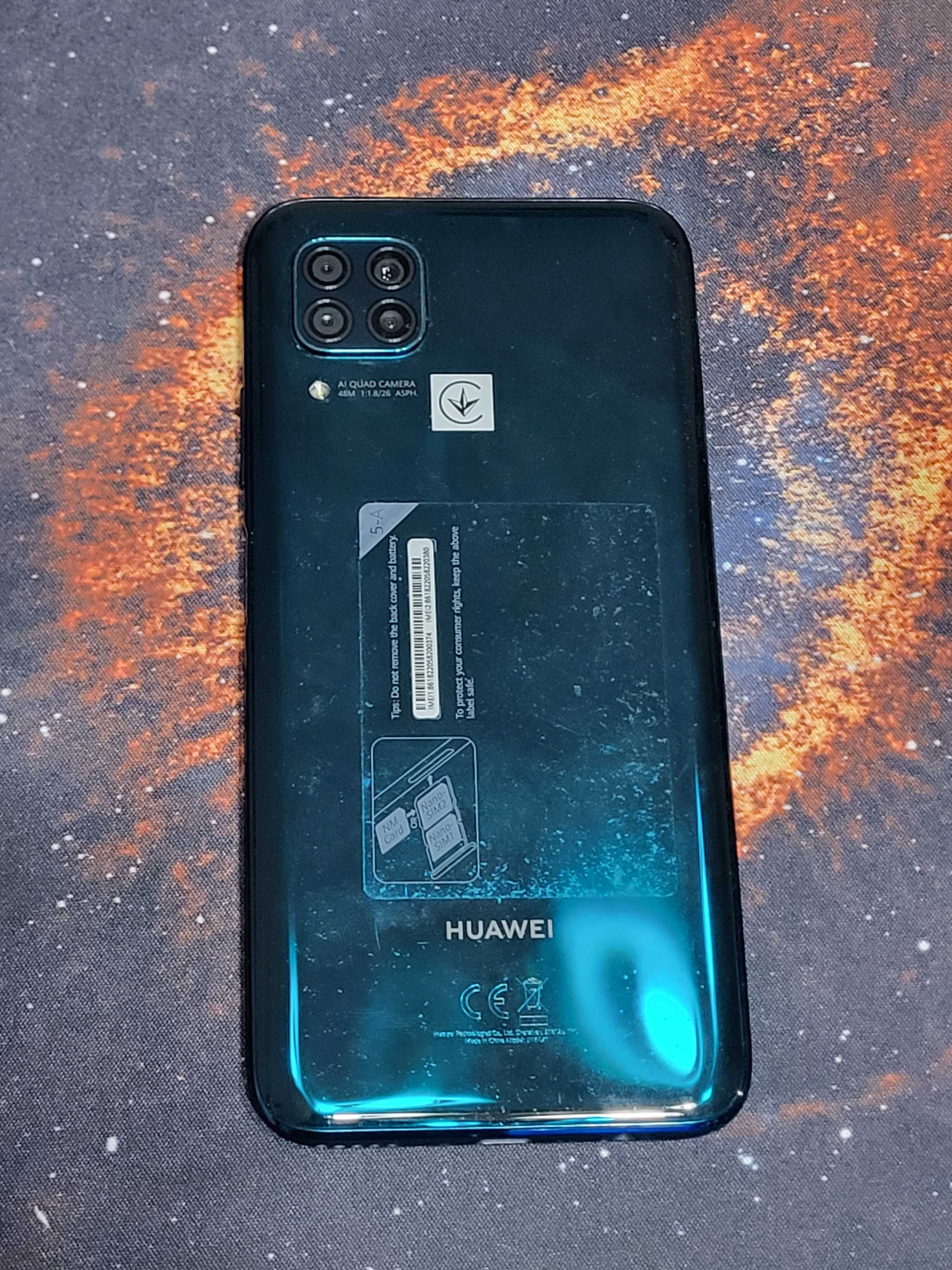 Продавам Huawei P40 Lite