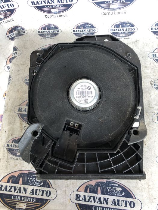 boxa podea stanga  bmw seria 1 f20