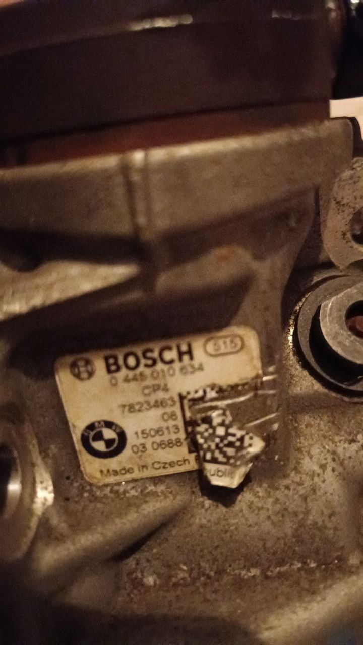 Помпа за високо налягане BMW F-15-3.0 дизел 17г