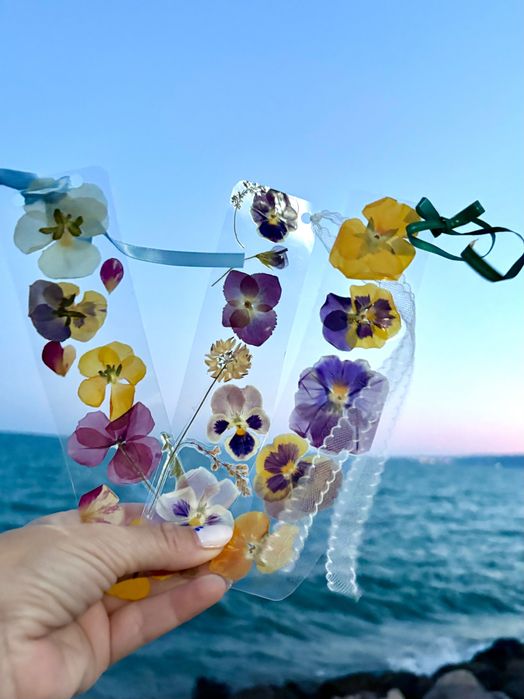 Произведения от пресовани цветя