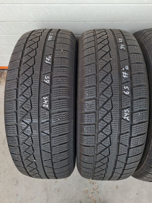 Зимни гуми за Джип 4 броя PETLAS Explero 245 65 R17 дот 3423