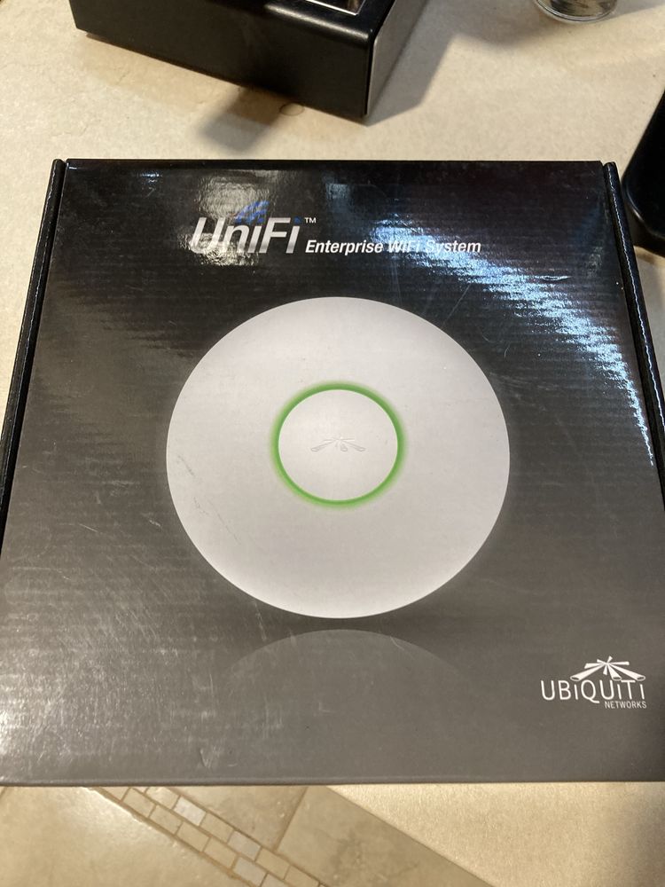 Ubiquiti UniFi UAP