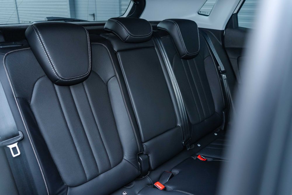 Opel Grandland X Plug-In Hybrid 1.6 PHEV AT8 – 224 CP – 2020