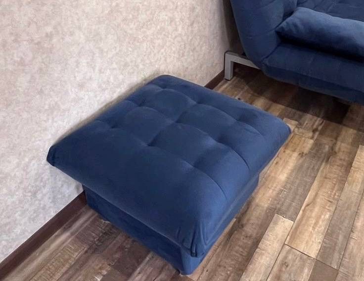 Оттоманка, большой пуф, велюровая обивка