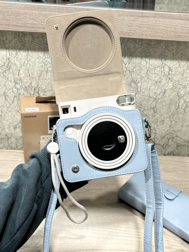 Фотокамера моментальной печати Fujifilm INSTAX SQUARE SQ1