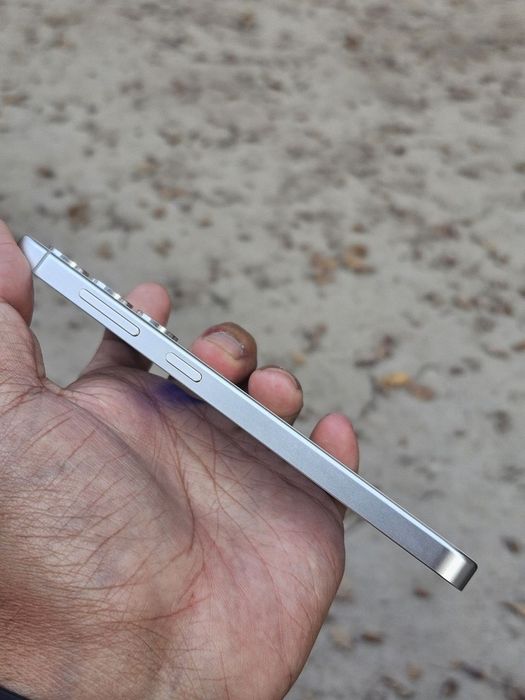 Samsung S24  256gb Holati yaxshi