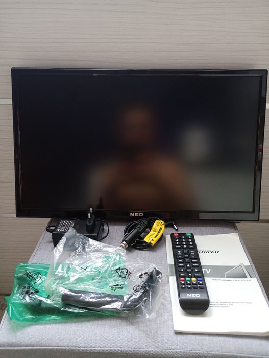 Телевизор 22 инча Neo