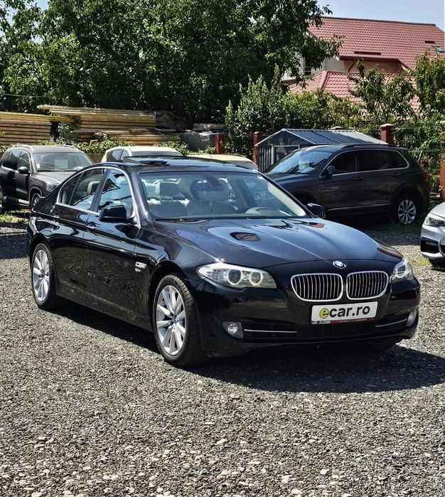 BMW Seria 5 528i Xdrive/ Trapa/ Memorie/ Camera/ Piele/ Bi-Xenon/ Bmw Hifi