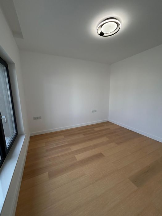 Casa premium de vânzare, cartier asfaltat - cartierul Olimp/Casandra.