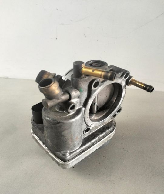 Clapeta accelerație 55562380 Opel Astra H