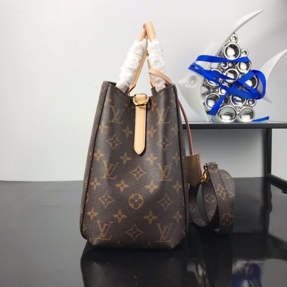 Дамска чанта Louis Vuitton Montaigne, 100% естествена кожа