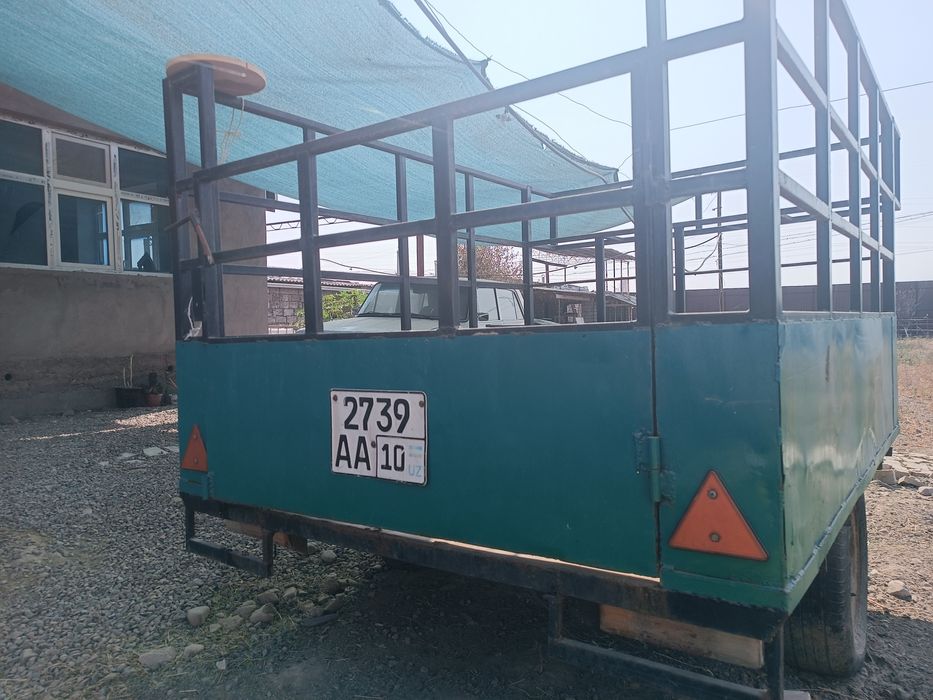 Прицеп на легковой автомобиль