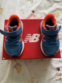 Adidasi New Balance copii