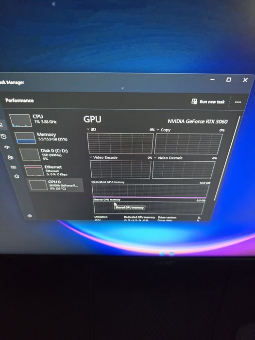 Vand pc gamaing cu complet