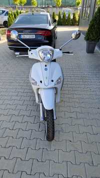 Piaggio Liberty 125 cc 11 к.с. - перфектен