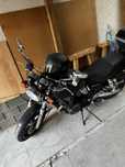 Suzuki gsx 750 inazuma