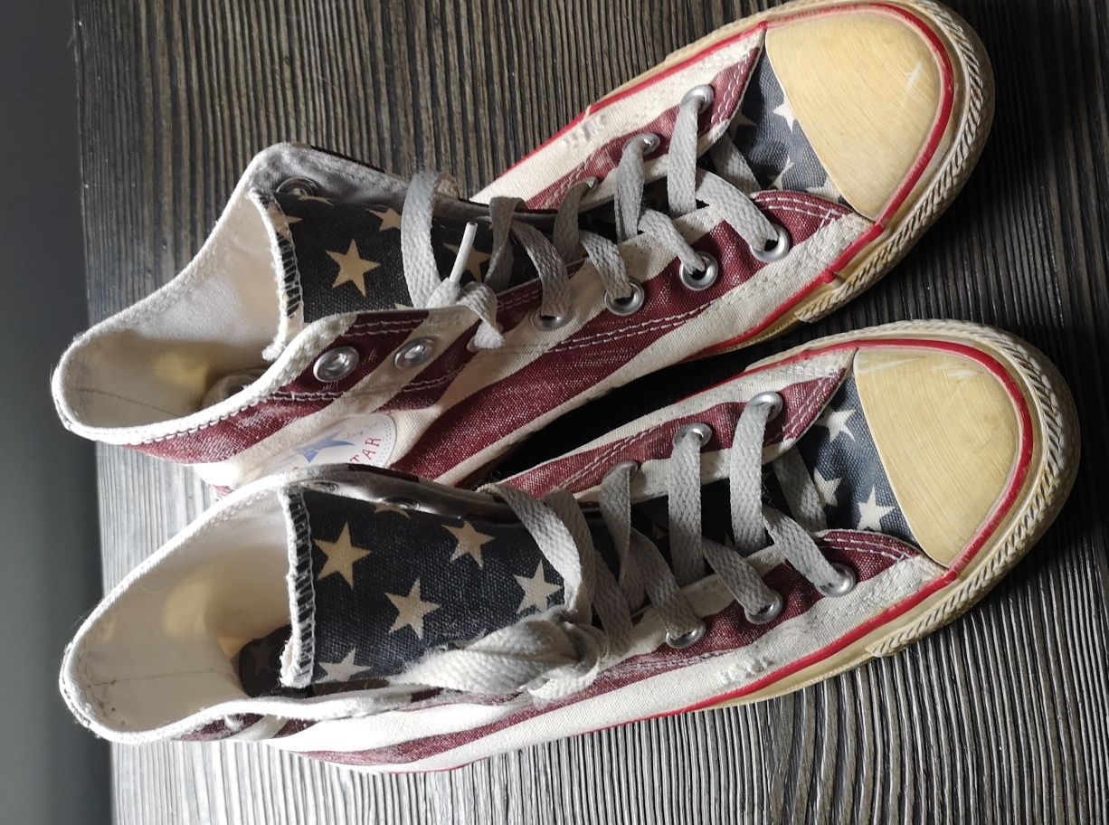 Bascheti Converse