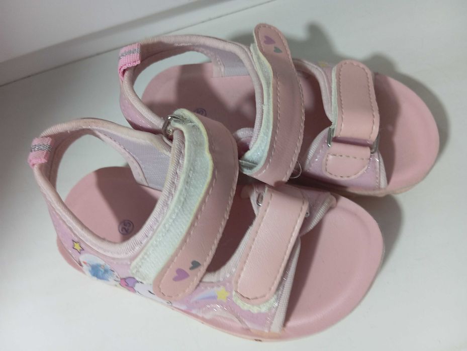 Сандалии на девочку 25 размер