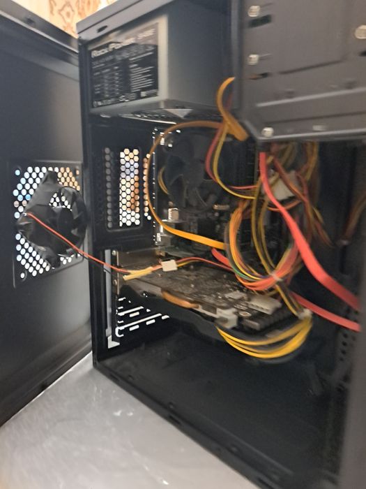 Computer sotiladi tayor holatda