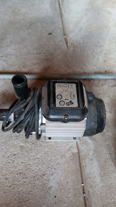 Vând motoare electrice
