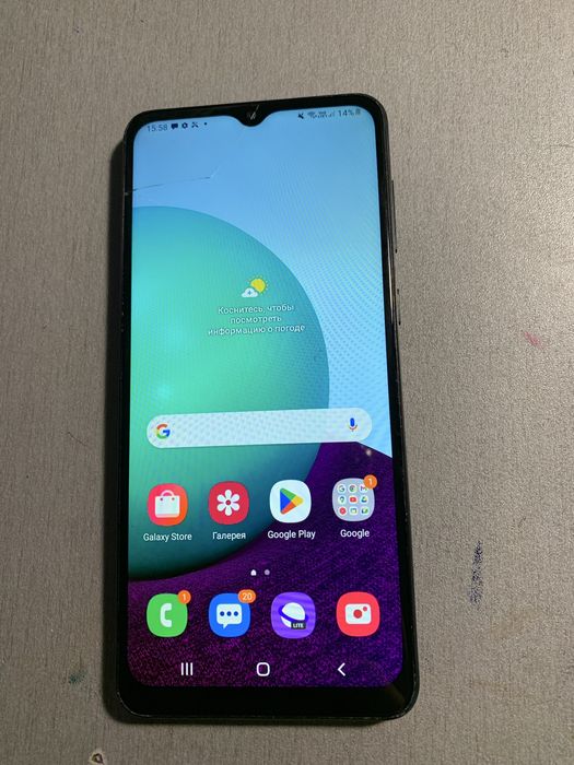 Продам Samsung A02.