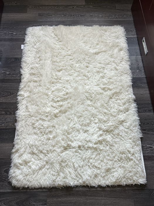 Продам пушистый ковер