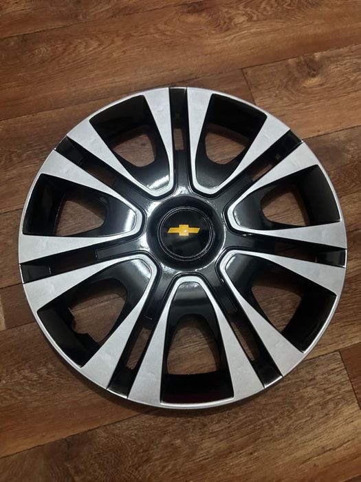 Комплект колпаков новые Chevrolet Шевроле R15 Aveo Cruze Cobalt