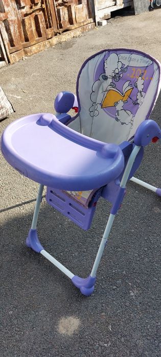 Детский стульчик для кормления