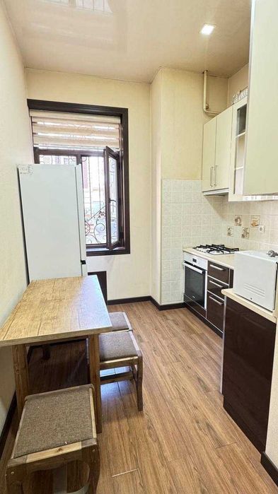 Продаётся квартира 2/1-0/4 дуплекс не торец