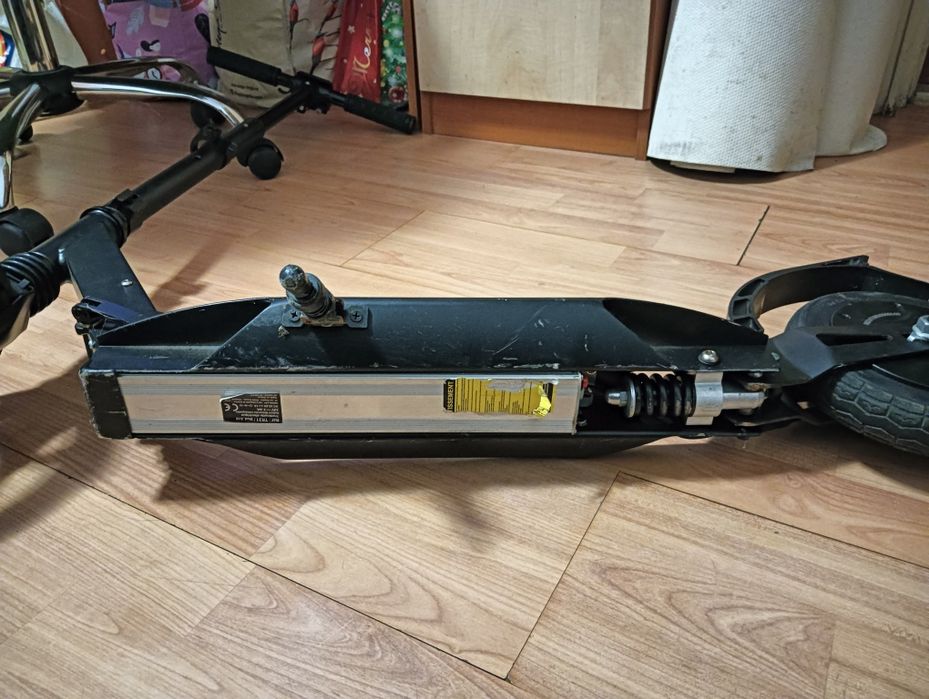 Trotinetă electrică