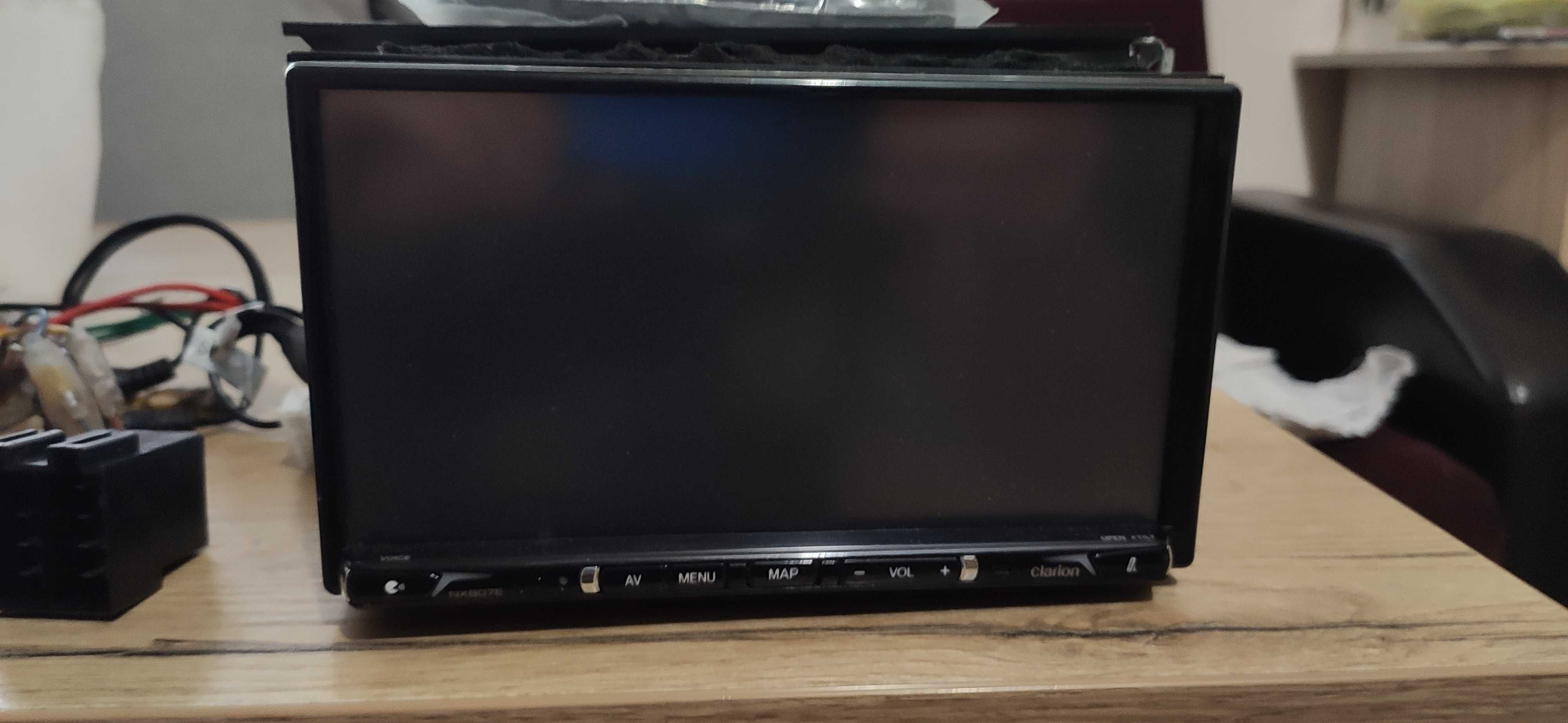 Мултимедия за кола CLARION NX807E