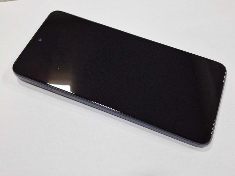 Смартфон Motorola Moto g35, Две SIM карти, 256 GB, 8 GB RAM, 5G