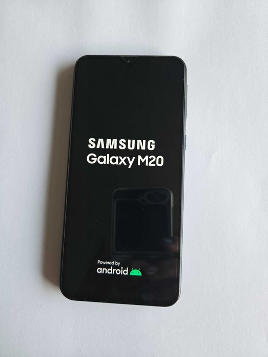 Продавам Samsung Galaxy M 20