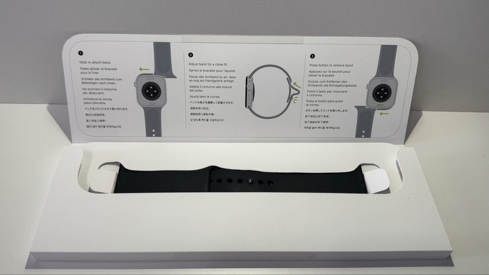 Apple Watch SE (2nd Generation) 44mm – Midnight, GPS