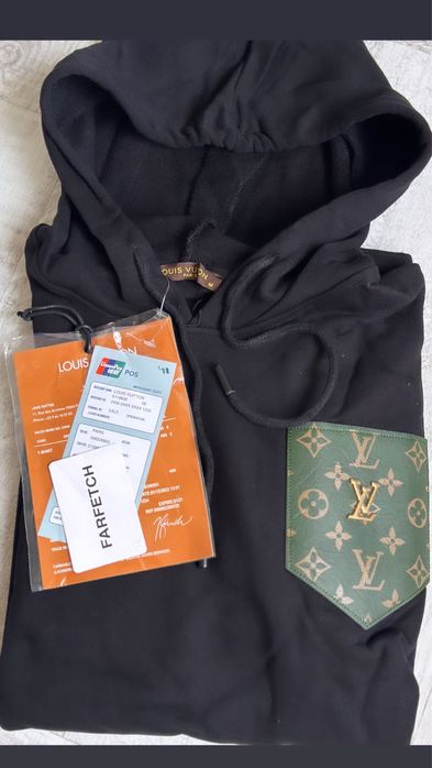 Hanorac LV  S XXL  L Vuitton