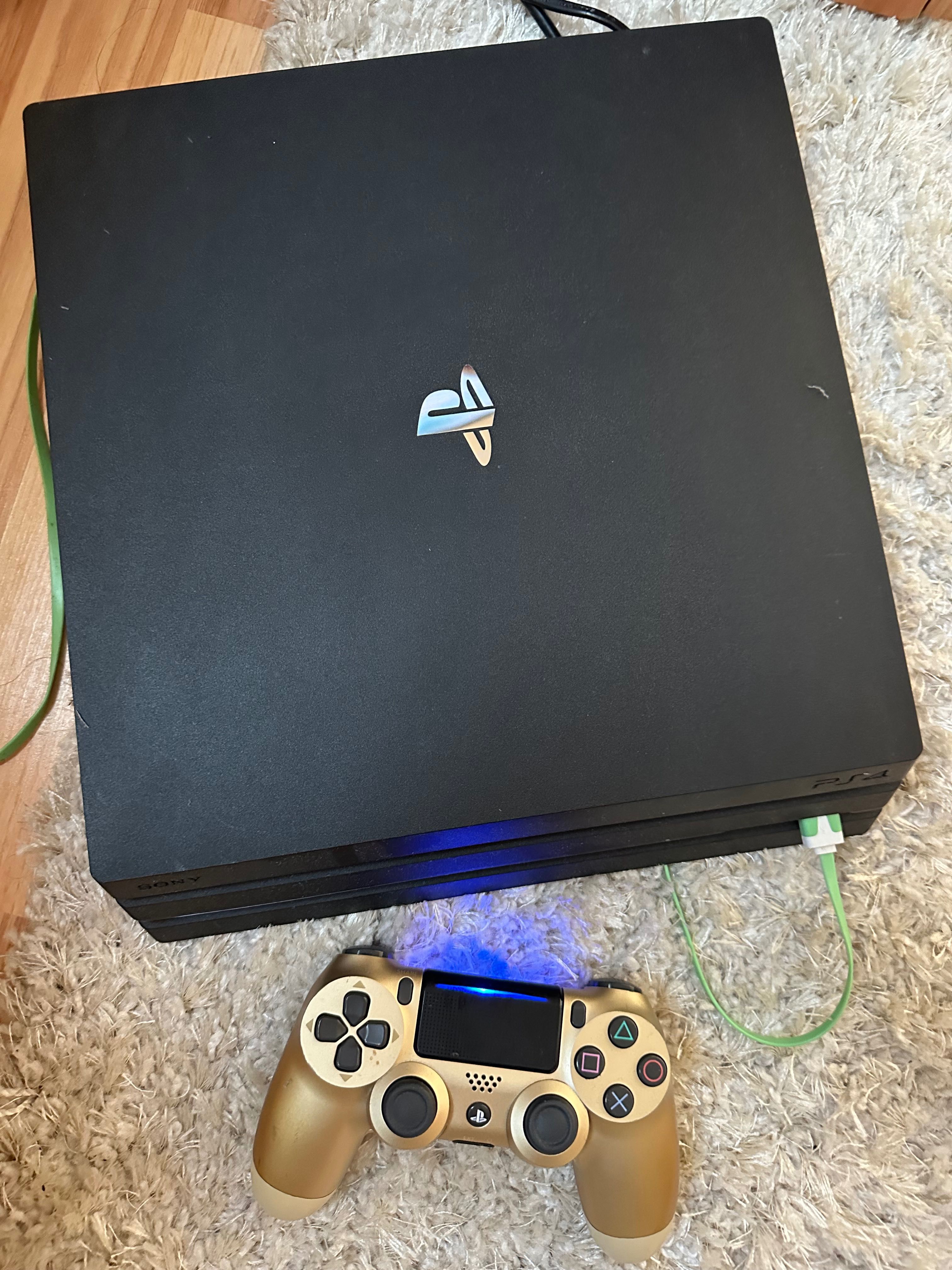 Playstation 4 PRO 1 TB