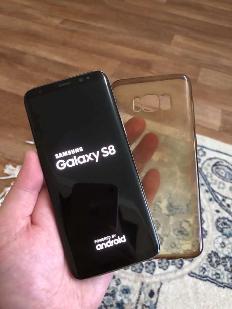 Продам Samsung S8 4/64G Gold в хорошем состянии все работает