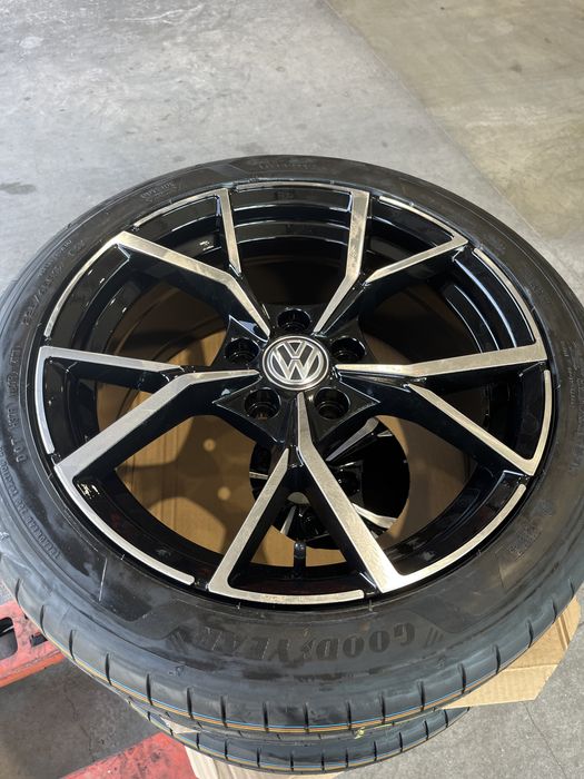 17 Джанти Volkswagen Golf Passat Tiguan 5x112