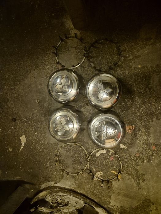 Капачки за джанти с гривни за Pajero/L200