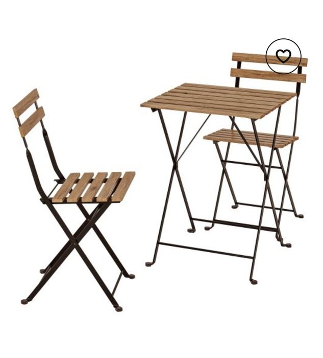 Маса със столове