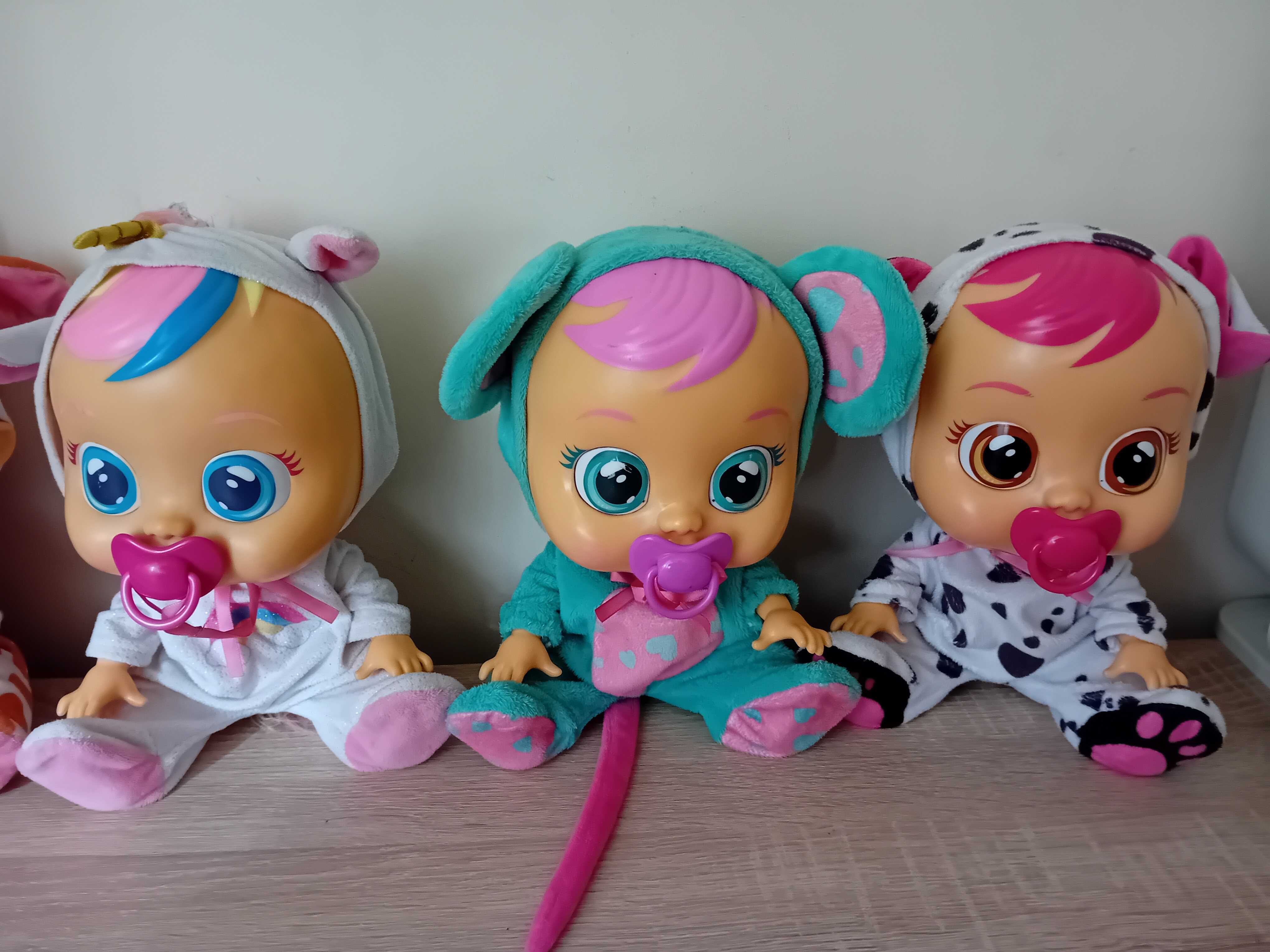 Cry baby 12 бебета