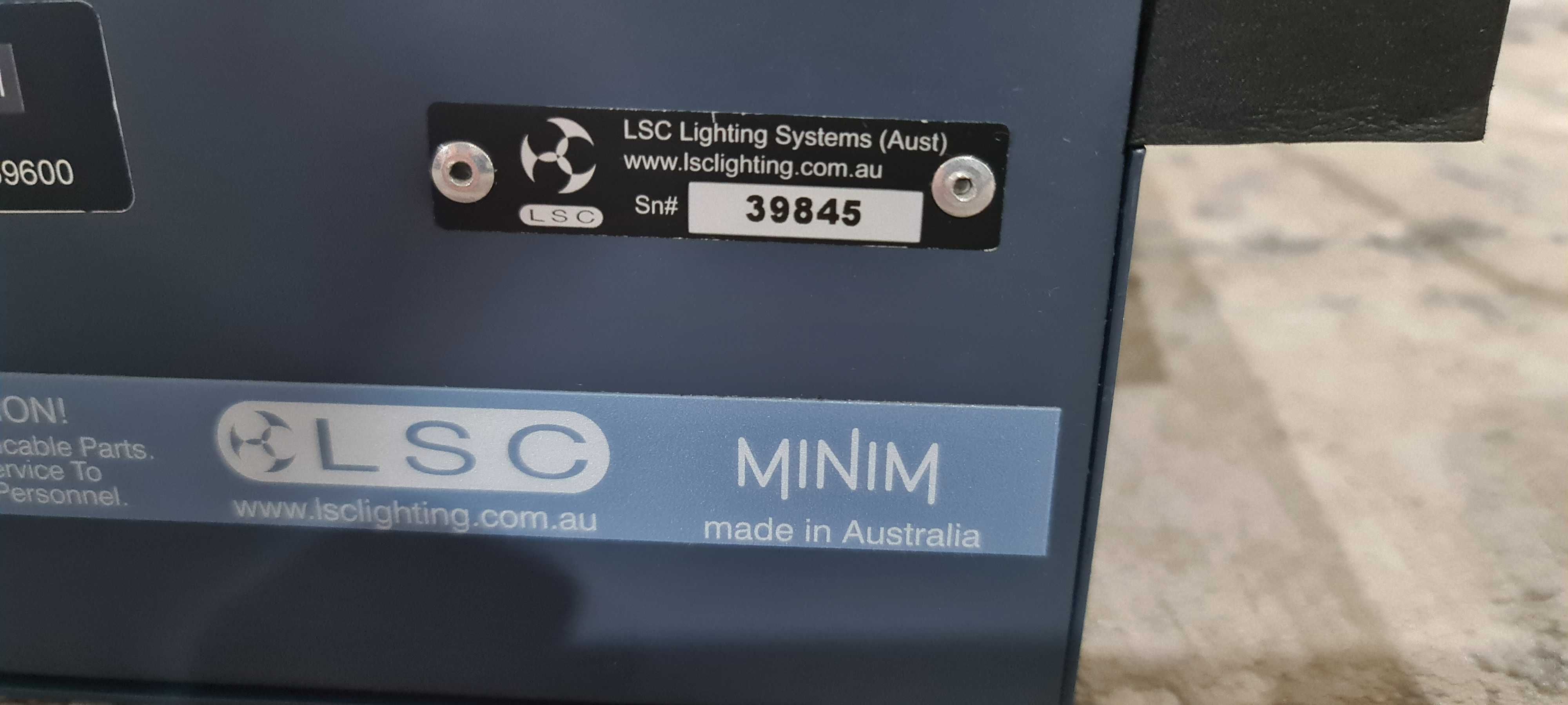 Mixer, controller lumini LSC MINIM 12/24 canale