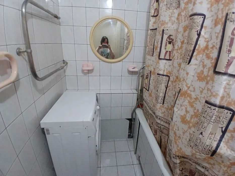 Продаётся квартира Юнусабад10 3 ком улучшенной 78 м2 средним ремонтом