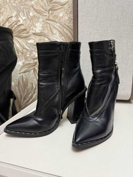 Продаются Сапоги в хорошем состоянии Pink island