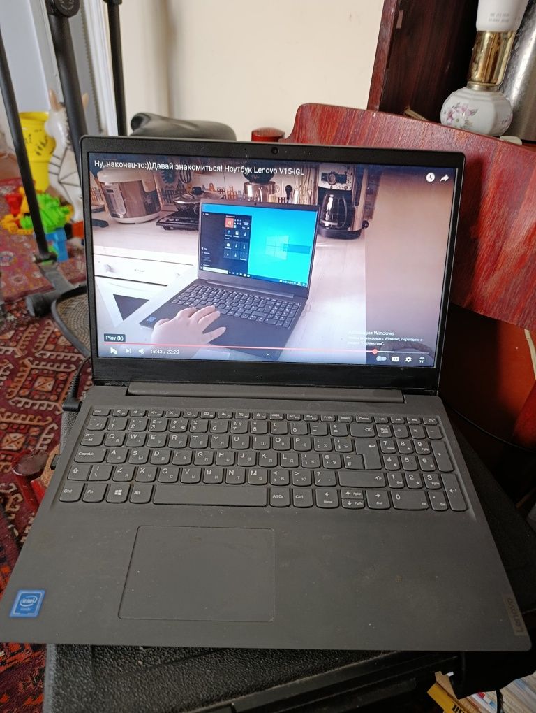 Ноутбук Lenovo  Клавиатура Мышь биргаликда сотилади