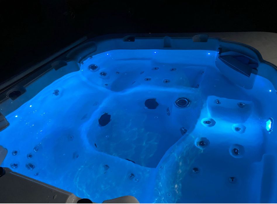 Jakuzzi 6 persoane