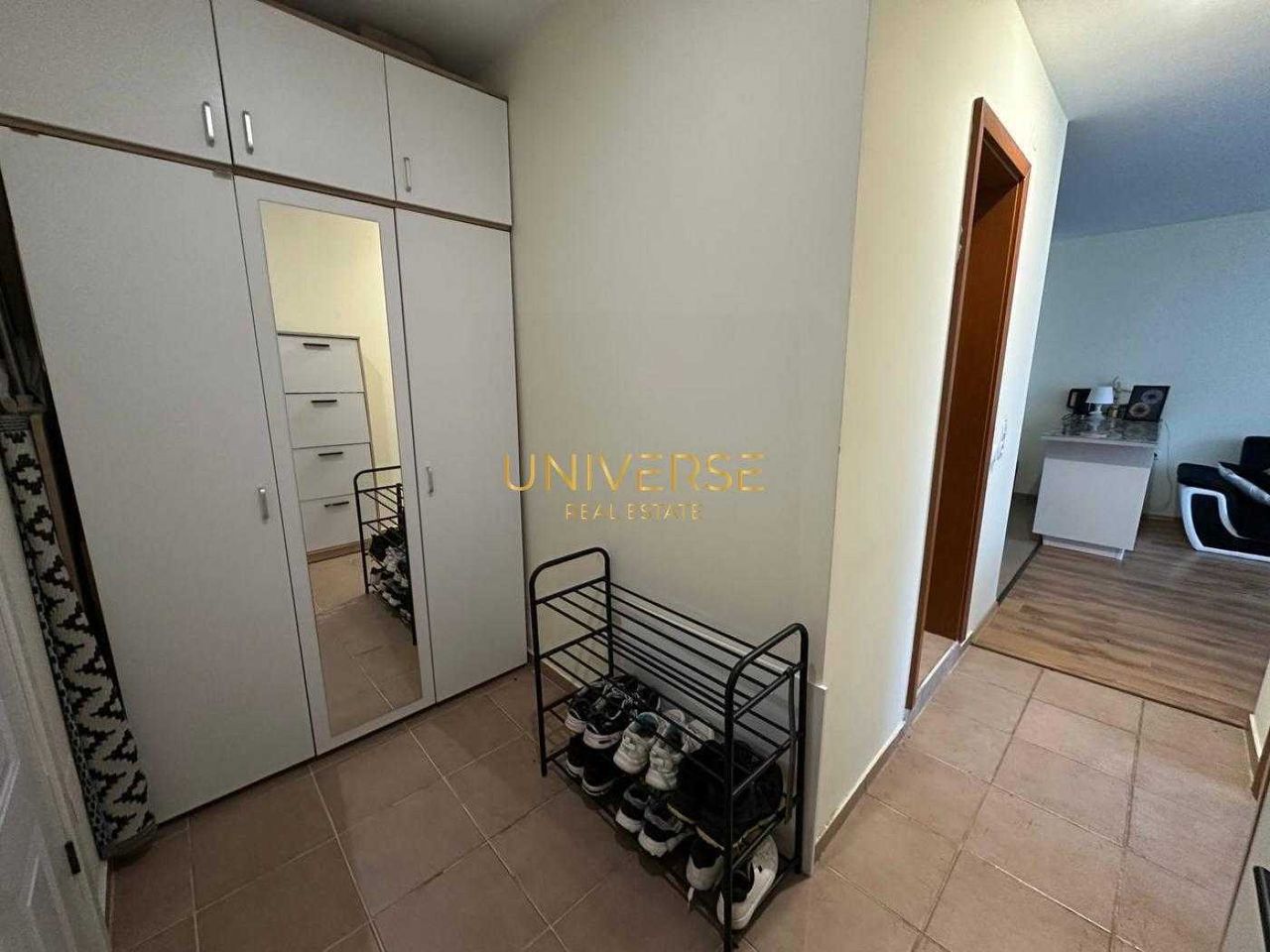 Продава се Двустаен апартамент в к.к. Слънчев бряг - 65 кв.м за 1375 €/кв.м - Снимка #3